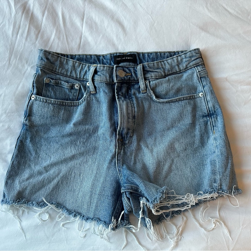 Free Assembly Cut Off Jean Shorts - Size 8